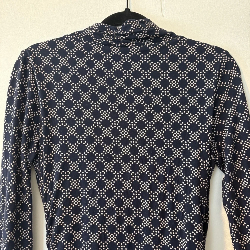 Elegant Navy Patterned Dress - Picture 5 of 11